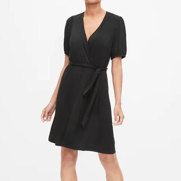 GAP Factory Black Short Sleeve Wrap Dress - Picture 1 of 16